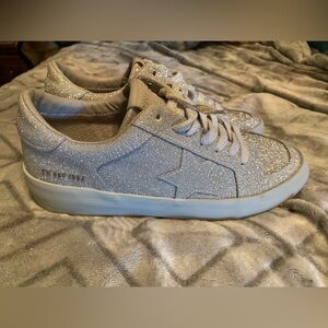 ✨Vintage Havana Stunning Silver Glitter Sneakers